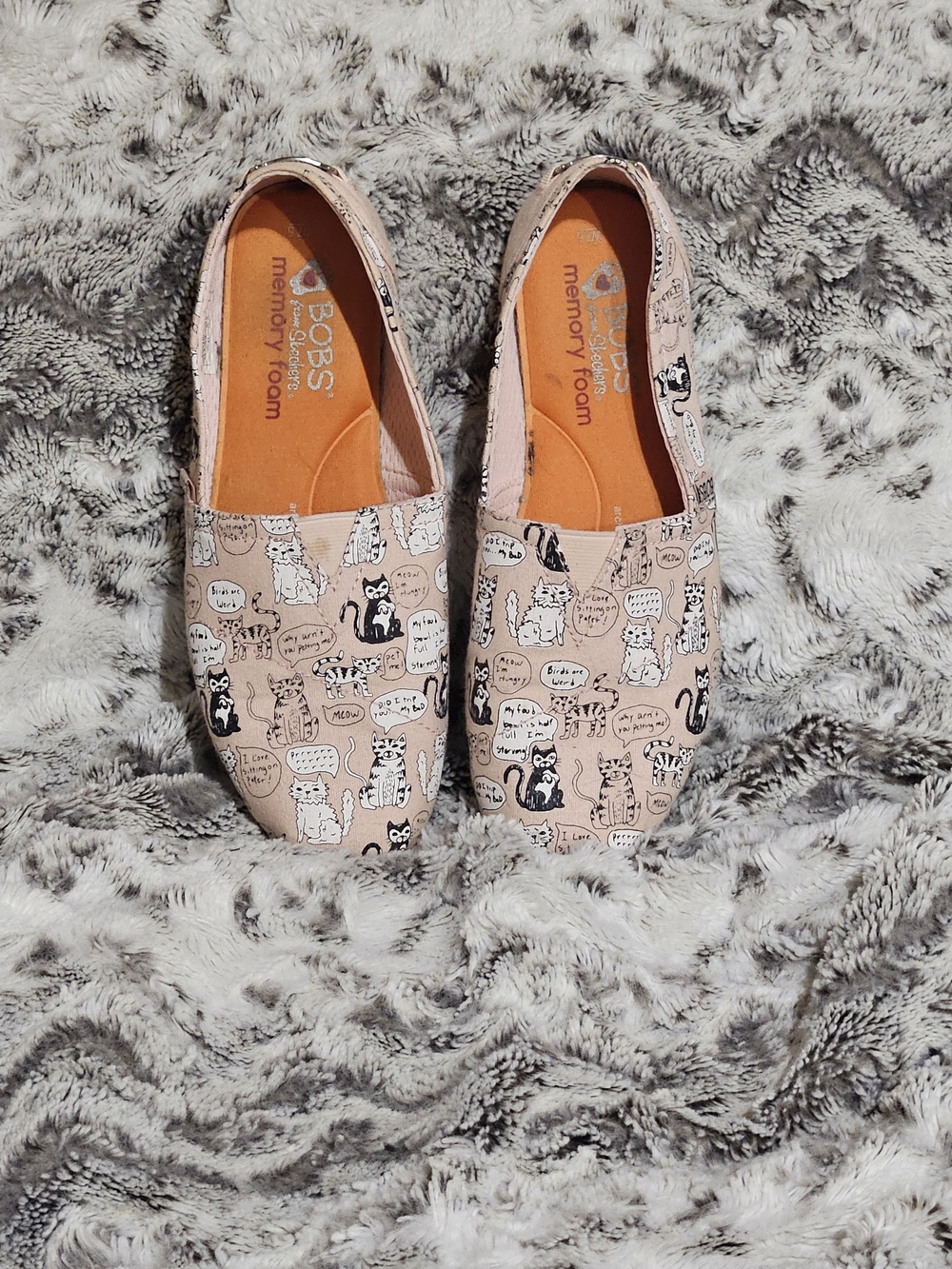 Skechers Memory Foam Women's Slip-On Shoes in Blush Cat Print